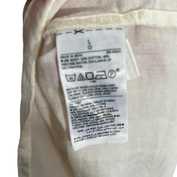 Old Navy Oversized Crochet Pom-Pom Dolman-Sleeve Blouse for Women Size Large - Picture 11 of 13